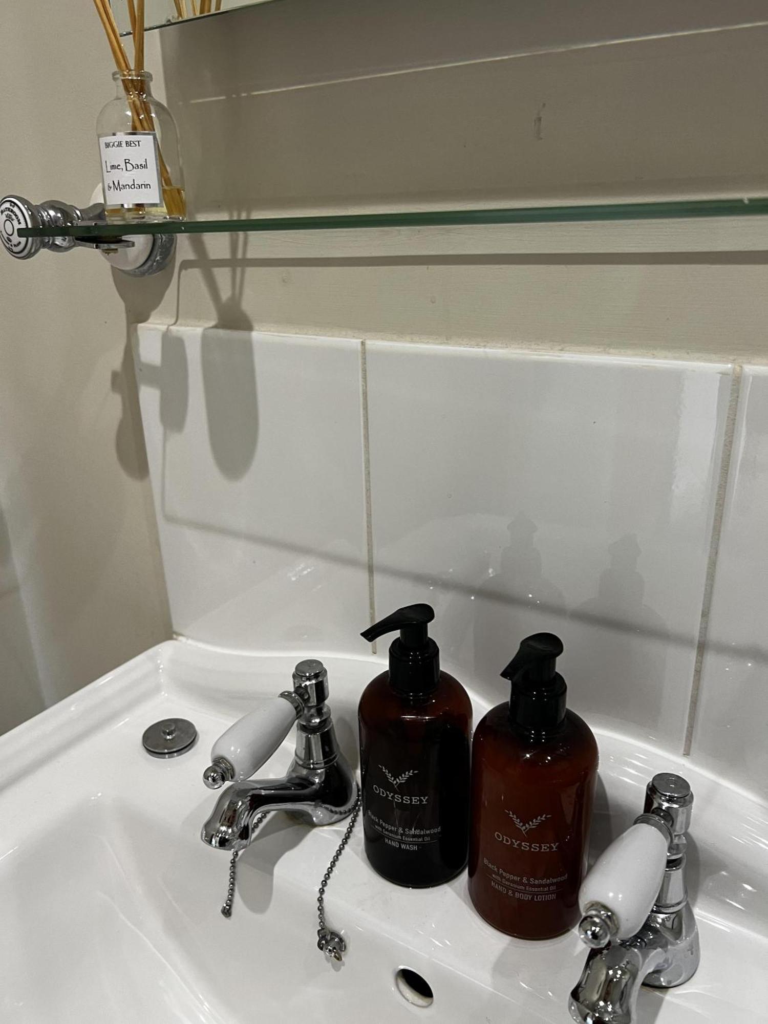 White Hart Bed & Breakfast Alton  Bilik gambar